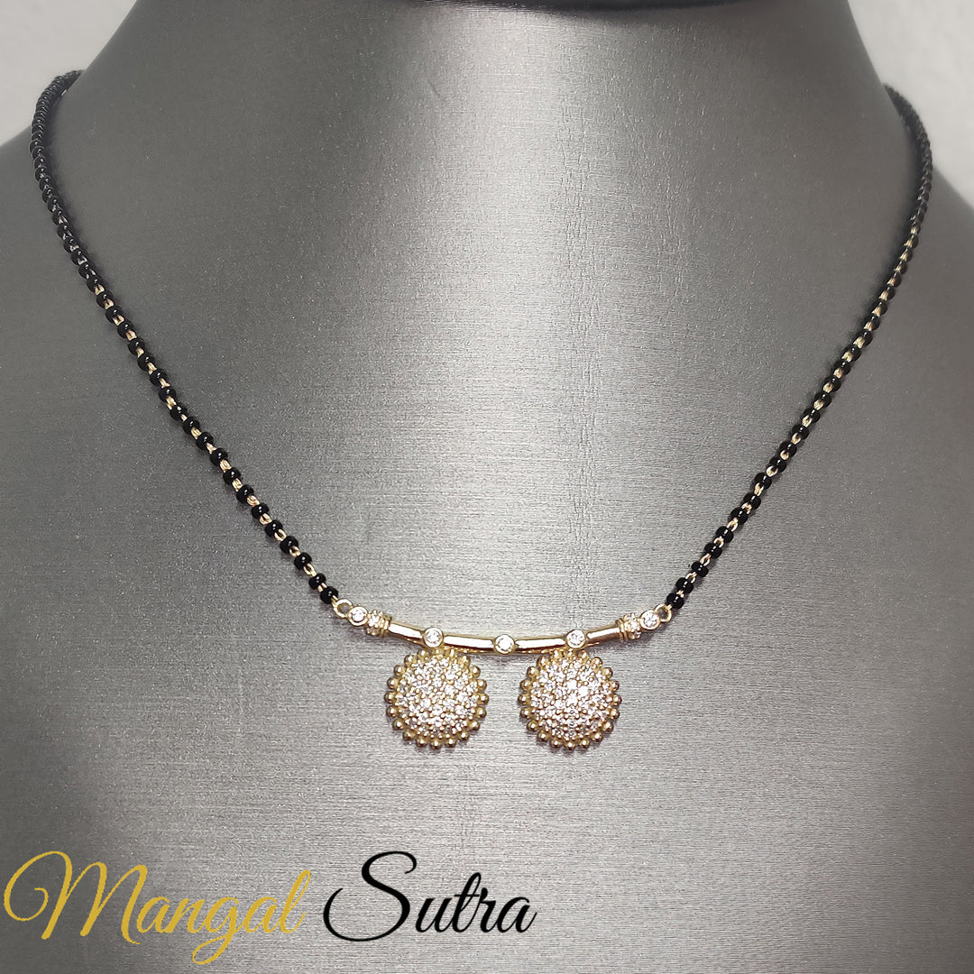 Cluster Diamond Wati Mangalsutra