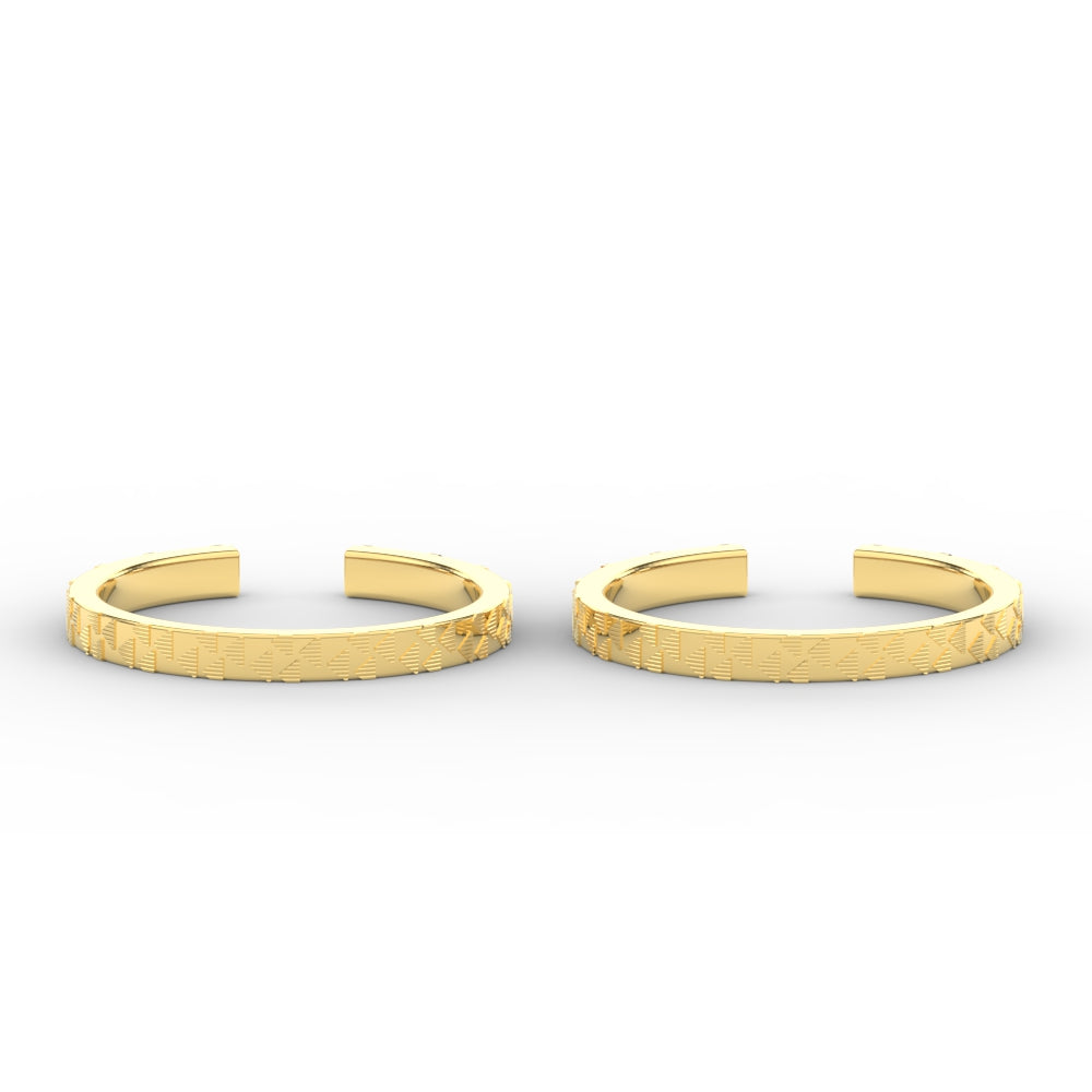 Simple Trangle Design Gold Toe Ring